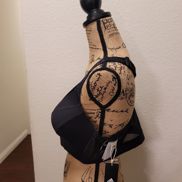 Ivy Park/Adidas Medium Support Sports Bra - Picture 4 of 9